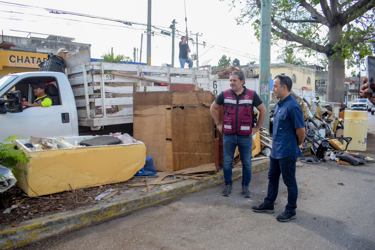 uploads/6/32/01 (2725).Jpeg